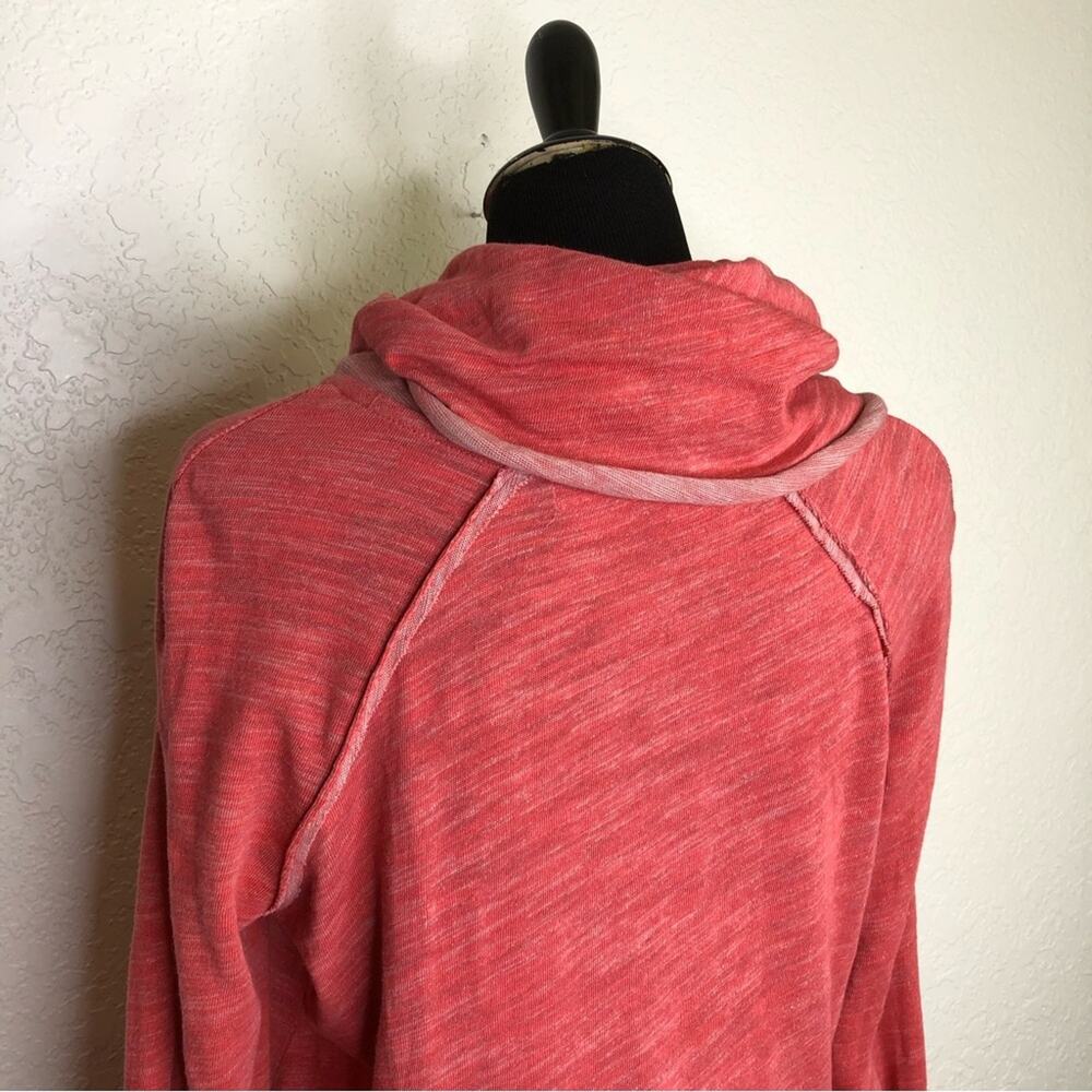 Free People Beach red pink funnel neck raw seam hem tunic size One‎ Size - Picture 10 of 16